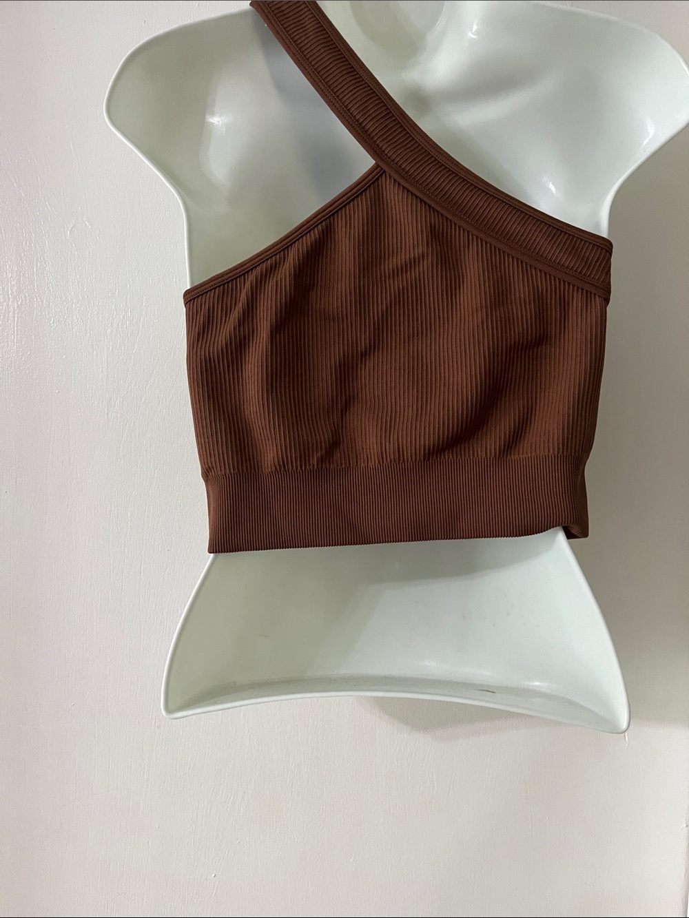 One-Shoulder Ribbed Sports Bra - Brown - Picture 3 of 4